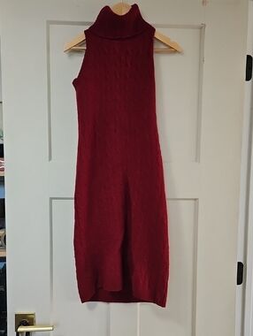 Lauren Ralph Lauren Sleeveless Cable-Knit Turtleneck Midi Dress in Burgundy
